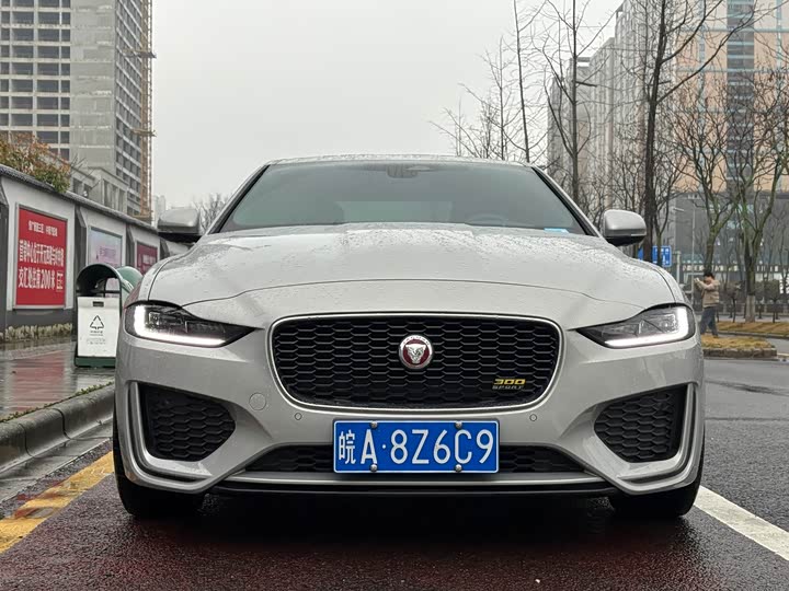 2024 Jaguar XE L