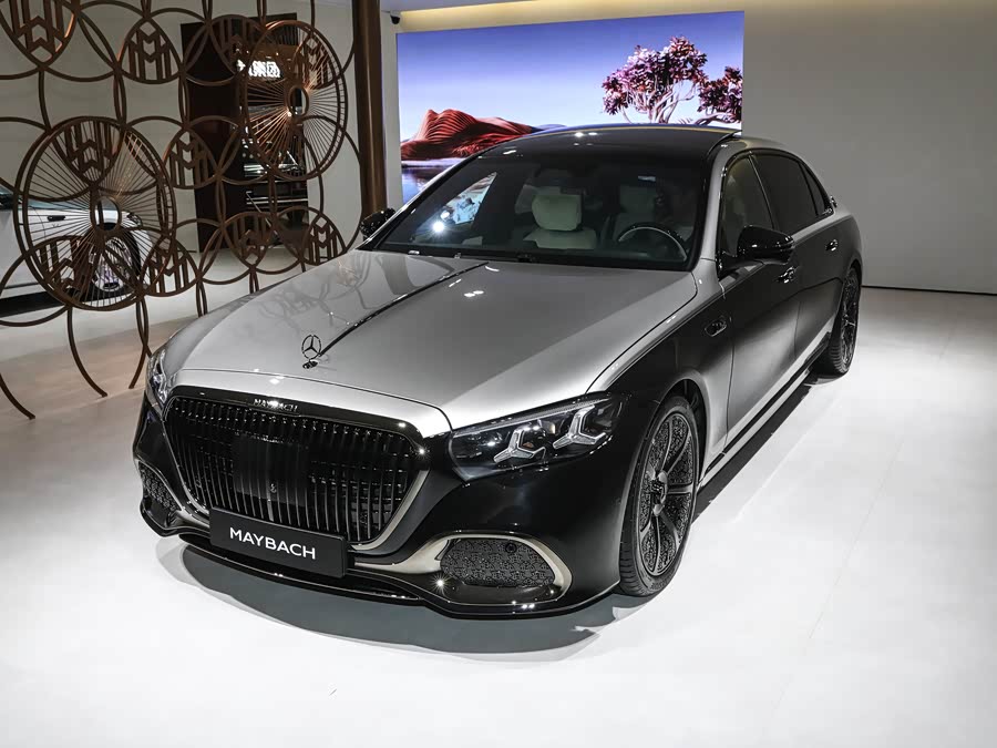 2027 Mercedes-Benz Maybach S-Class