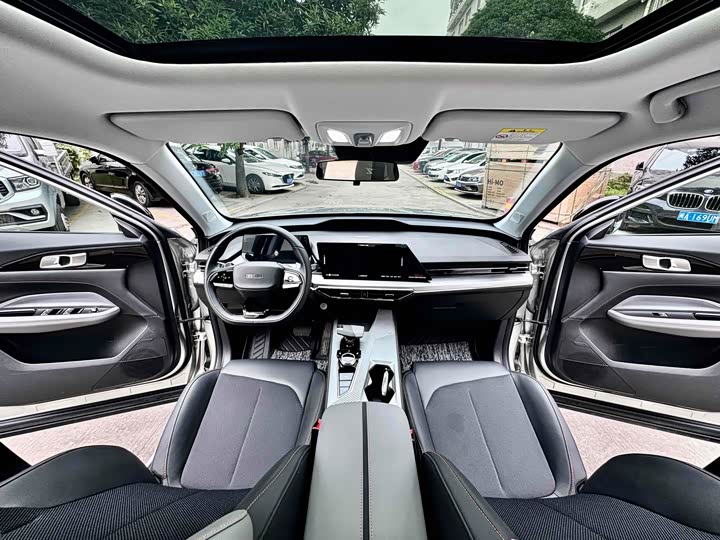 Фото 5 - Changan Oshan Z6