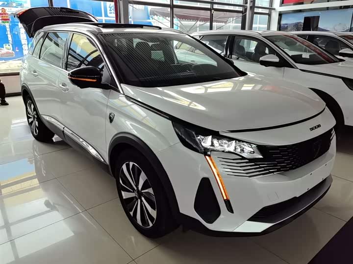 Peugeot 5008 2023 2023款 400THP 旗舰荣耀版 7座