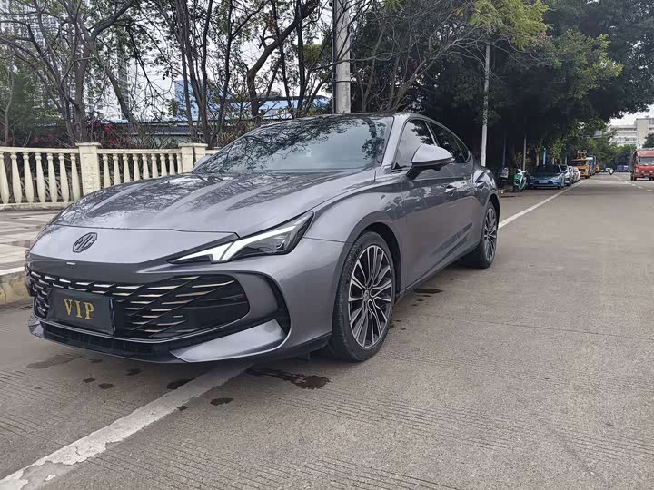 Фото 1 - MG Motor 7