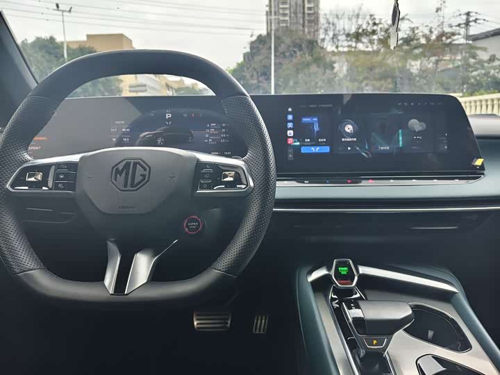 Фото 8 - MG Motor 7
