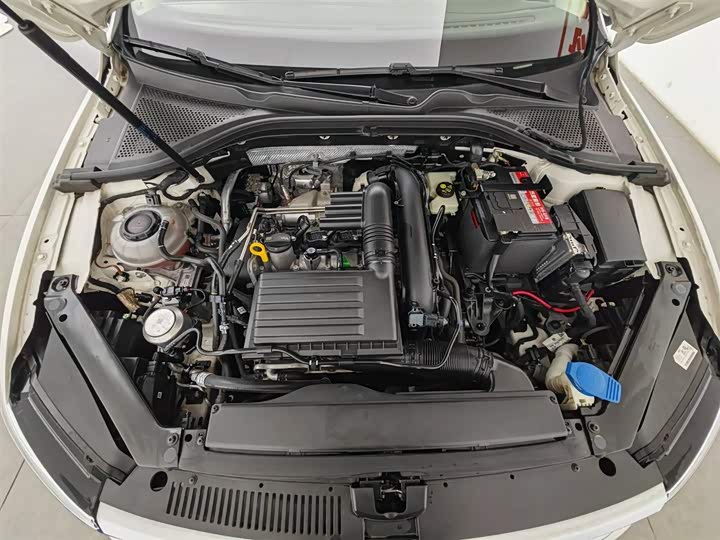 Фото 6 - Volkswagen Lamando L