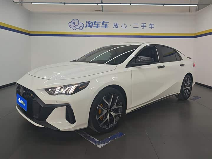 GAC Trumpchi Empow R 2021 2021款 270T DCT J15版