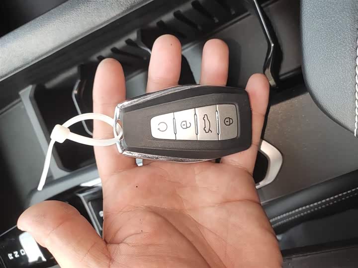 Geely Binrui 2024 2024款 缤瑞COOL 1.5T DCT冠军版
