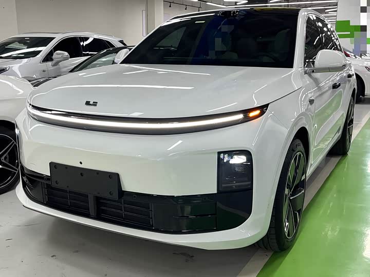 2025 LiXiang L6