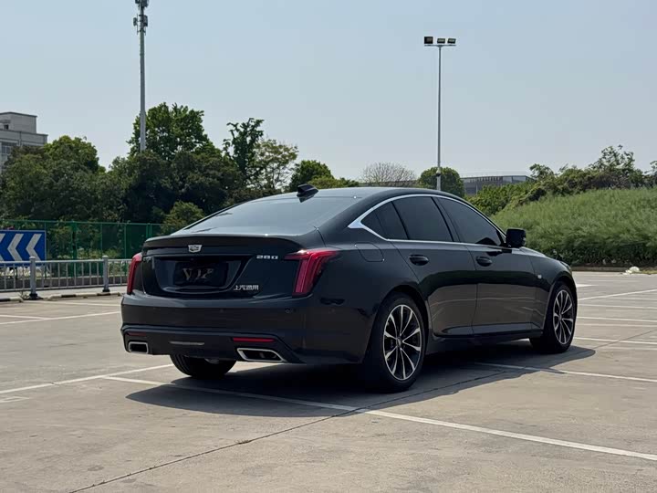 Cadillac CT5 2025 2025款 28T 城市运动版