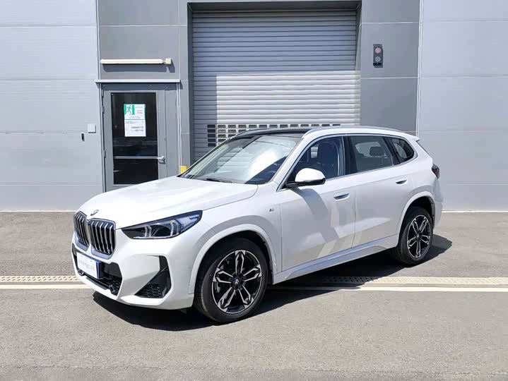 Фото 5 - BMW X1