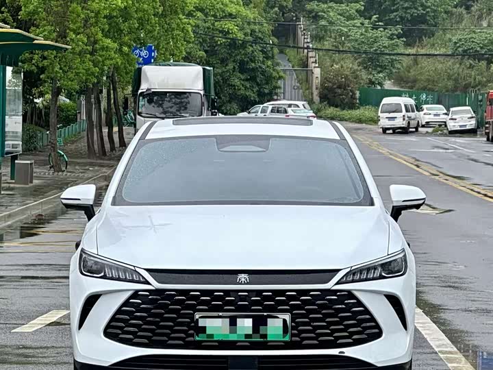 Фото 2 - BYD Qin Plus