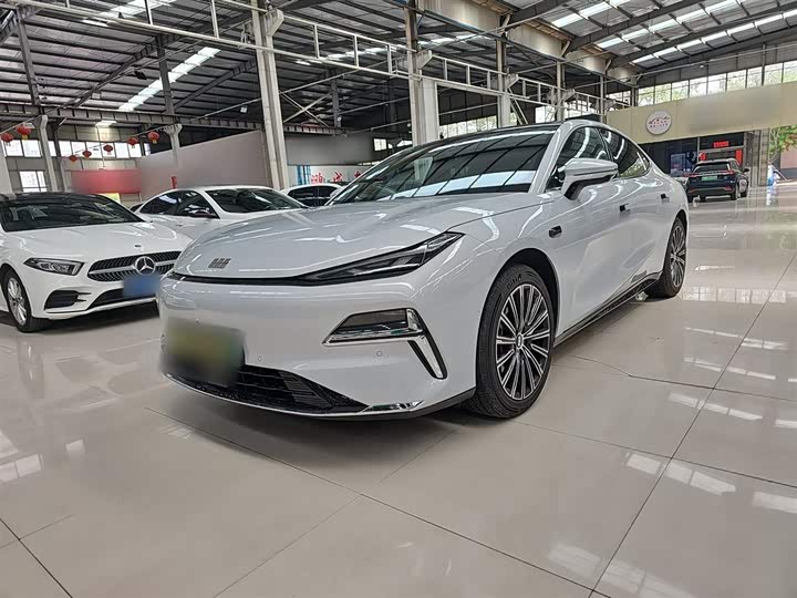 Geely Galaxy Starshine 8 EM-i 2025 2025款 130km EM-i 旗舰版