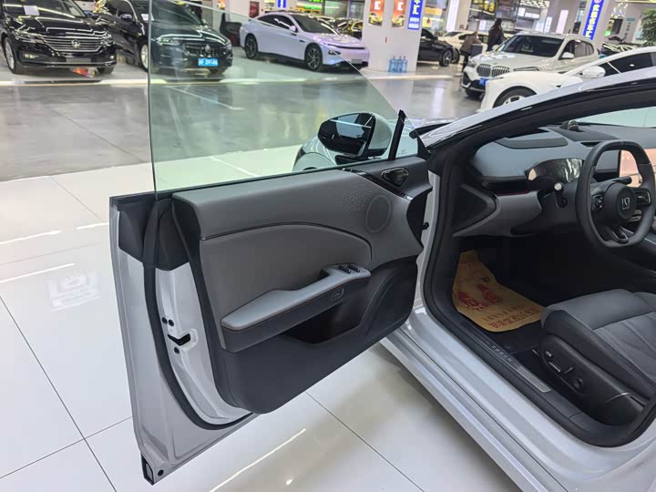 Zeekr 007 GT 2025 2025款 后驱智驾版 75kWh
