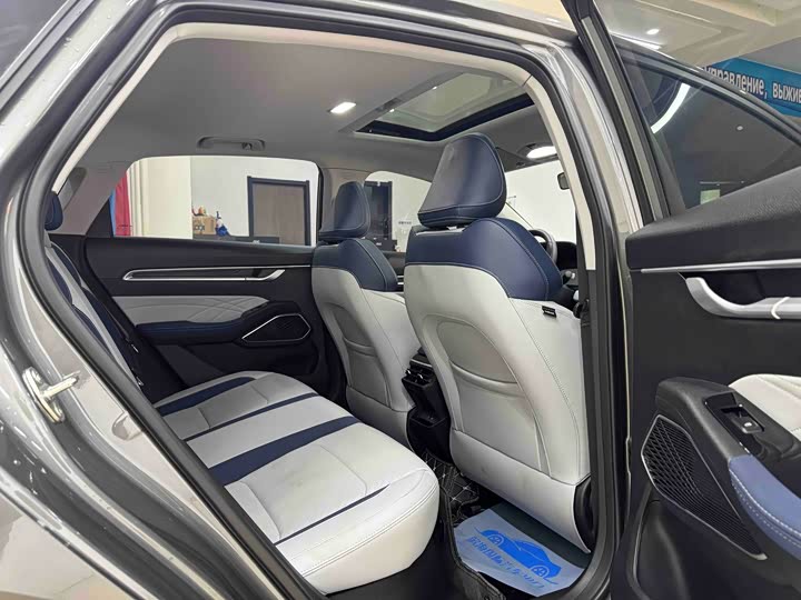 Zdjęcie 9 - Geely Emgrand