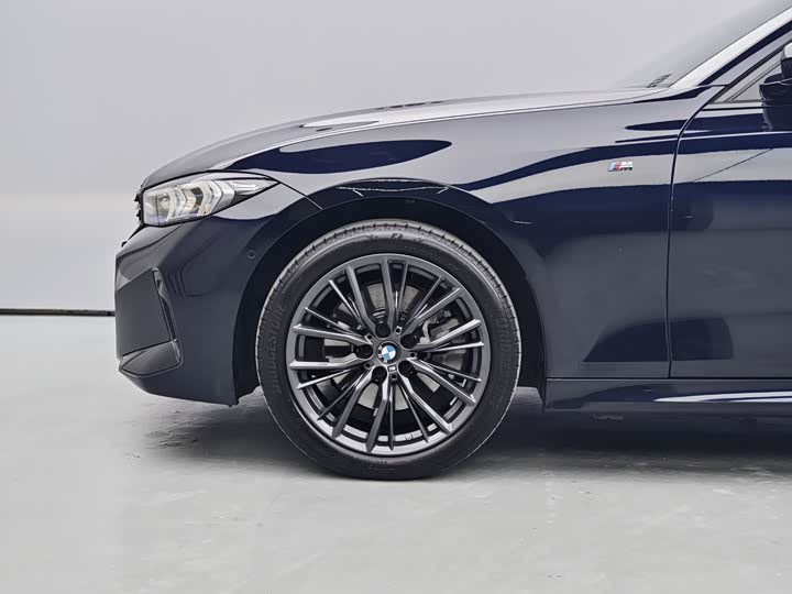 Zdjęcie 6 - BMW 3 Series