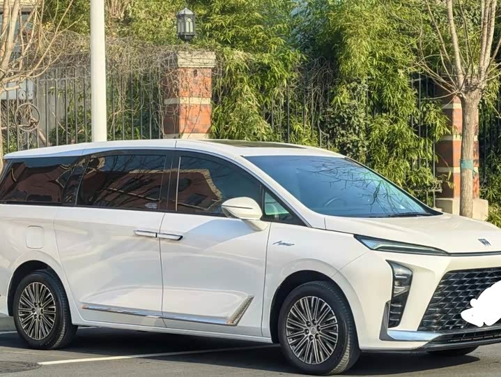 Buick GL8 Hybrid 2026 2026款 陆尊 智享版