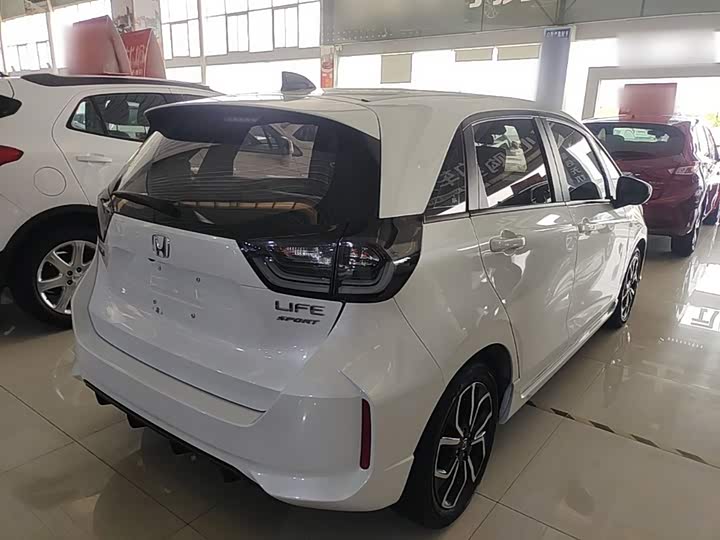 Honda Life 2021 2021款 1.5L CVT SPO-SS灵动版