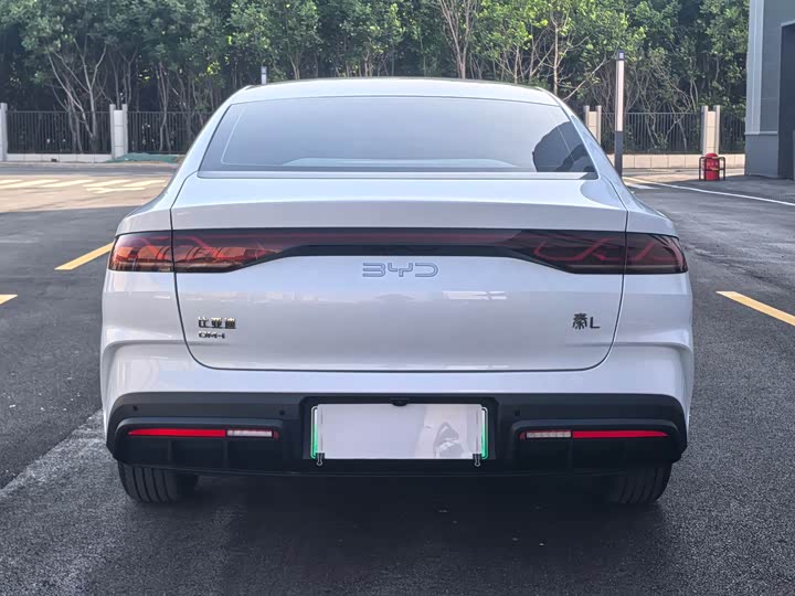 BYD Qin L 2026 2026款 DM-i 128KM进取型