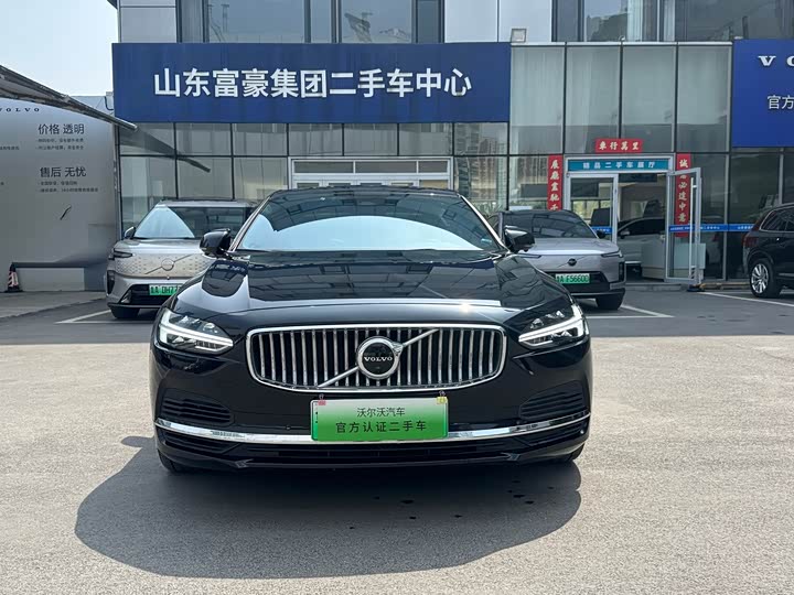 Volvo S90 Hybrid 2024 2024款 插电式混动 四驱长续航智逸豪华版