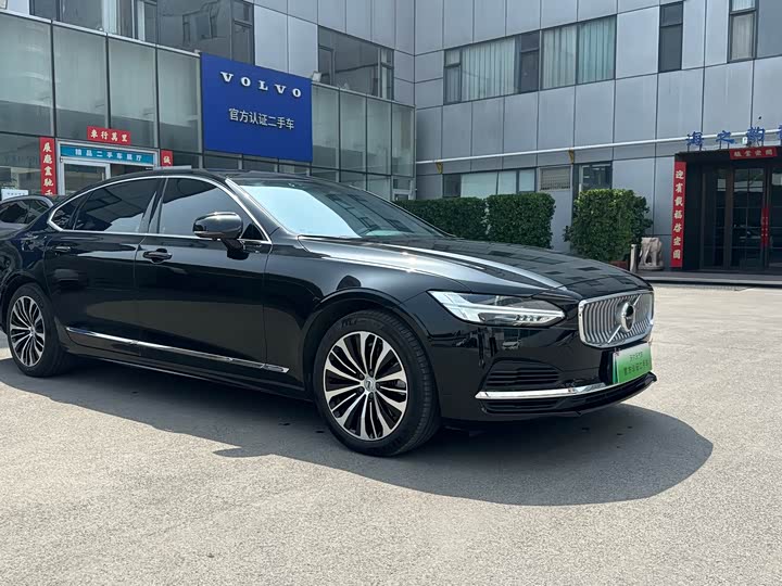 Volvo S90 Hybrid 2024 2024款 插电式混动 四驱长续航智逸豪华版