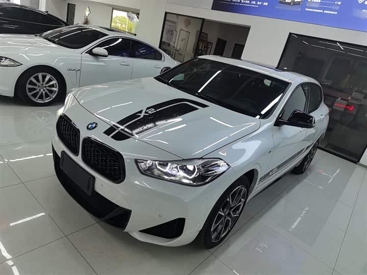 Фото 2 - BMW X2