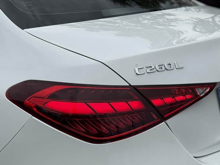 Фото 6 - Mercedes-Benz C-Class