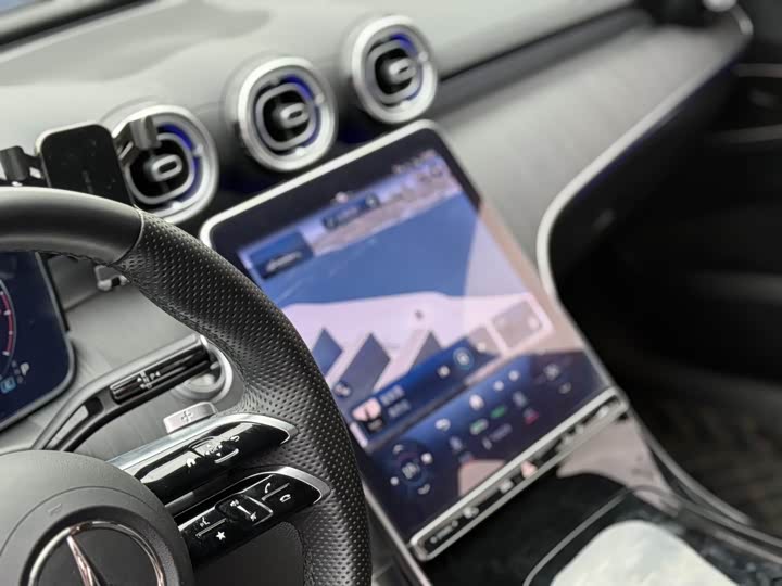 Фото 8 - Mercedes-Benz C-Class