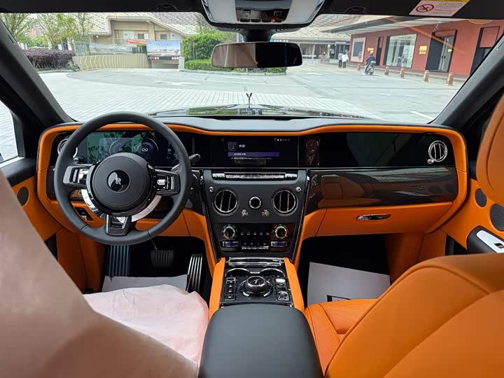 Rolls-Royce Cullinan 2024 2024款 Black Badge