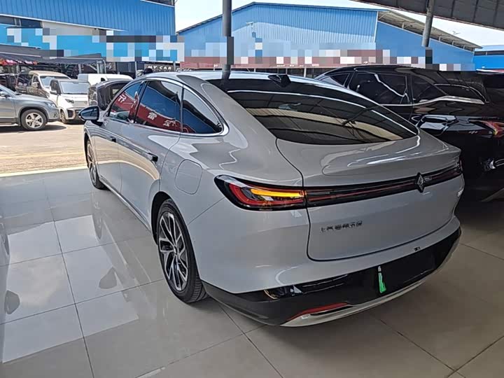 Baojun Xiangjing 2025 2025款 插混 140km豪华版