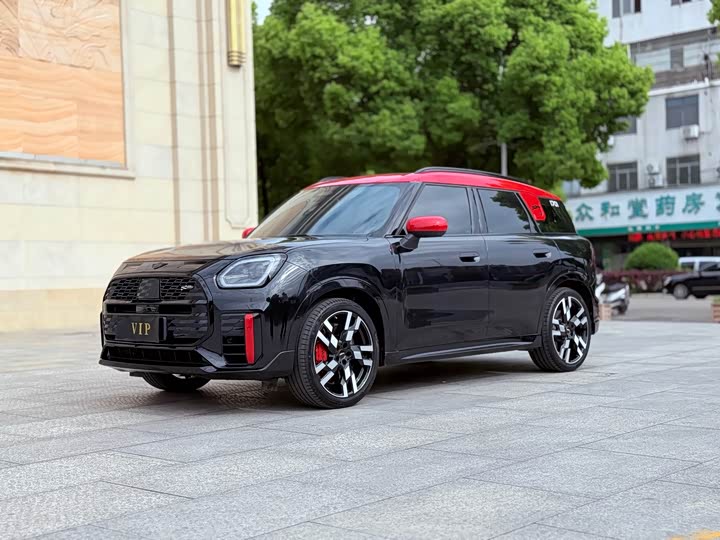 2024 Mini Countryman JCW