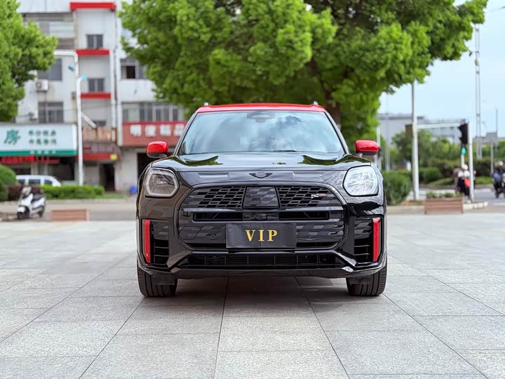 2024 Mini Countryman JCW