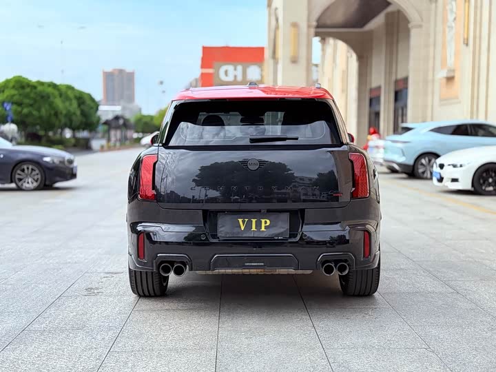 2024 Mini Countryman JCW