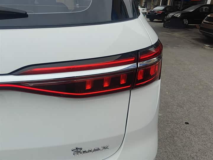 BYD Song Max 2021 2021款 升级版 1.5T 自动豪华型 6座
