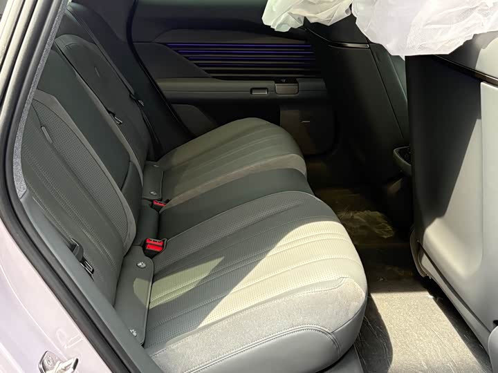 Audi × SAIC E5 Sportback 2026 2026款 先锋quattro型