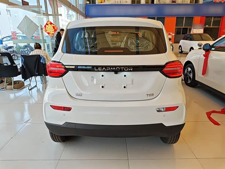 Leapmotor T03 2025 2025款 310舒享版