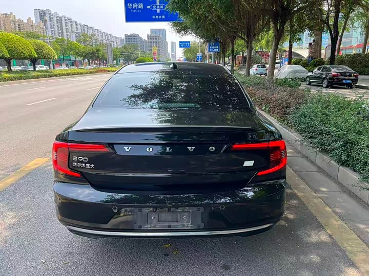 Фото 5 - Volvo S90 Hybrid
