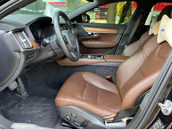 Фото 7 - Volvo S90 Hybrid
