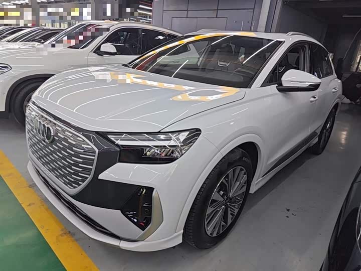 2024 Audi Q4 e-tron