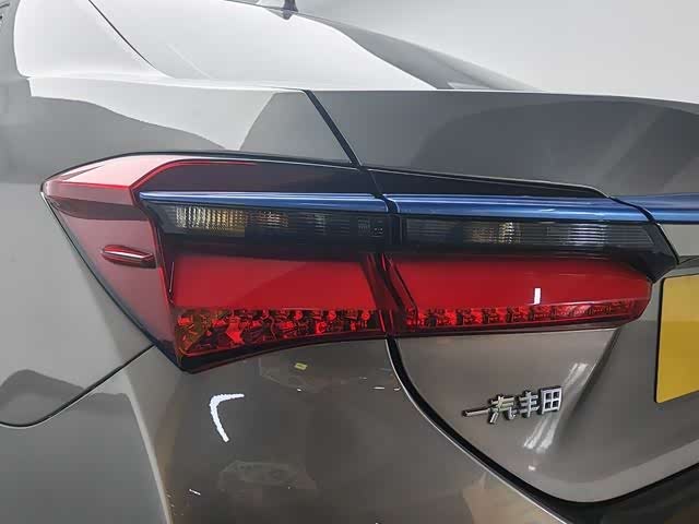 Toyota Corolla Hybrid 2020 2020款 1.8L E-CVT舒适版