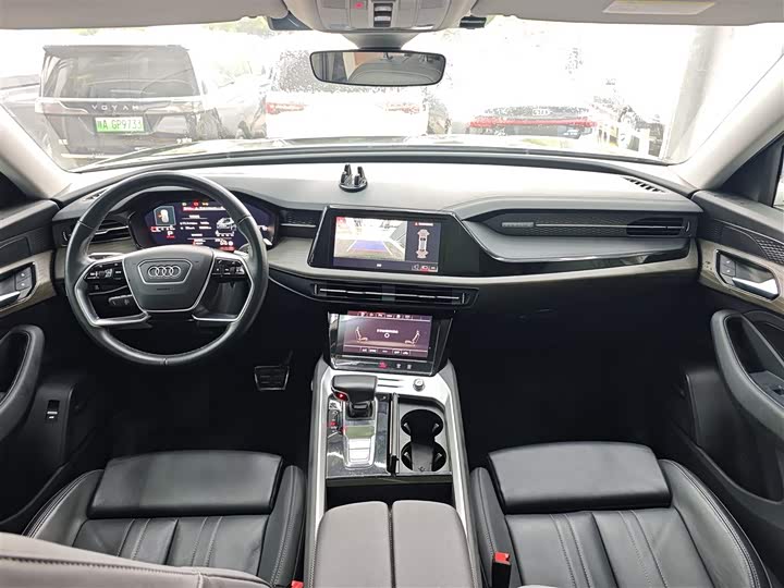 Audi Q6 2024 2024款 40 TFSI quattro 观云型 羽林套装 7座