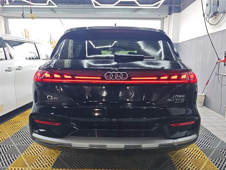 Audi Q6 2024 2024款 40 TFSI quattro 观云型 羽林套装 7座