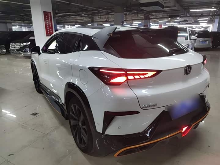 Фото 5 - Changan UNI-T