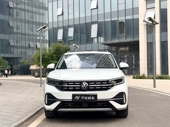 2023 Volkswagen Tayron GTE Hybrid