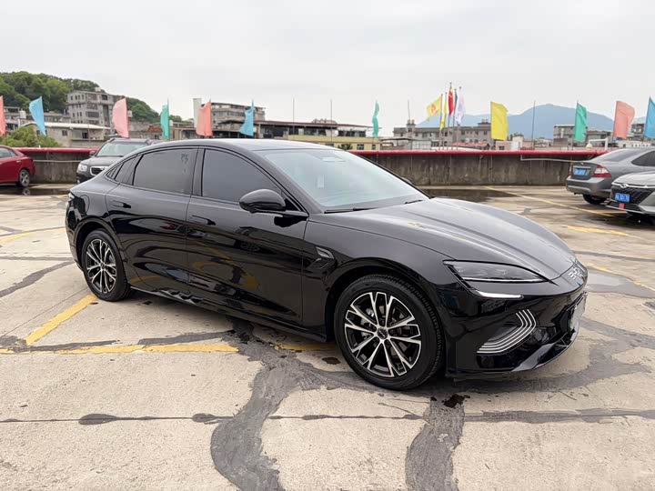 2025 BYD Seal
