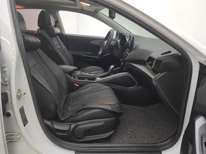 Hyundai Lafesta 2019 2019款 240TGDi 运动版 国VI