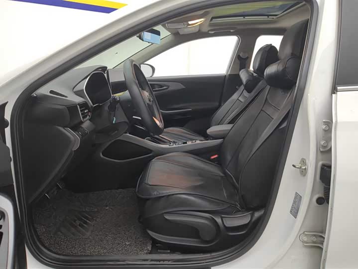 Hyundai Lafesta 2019 2019款 240TGDi 运动版 国VI
