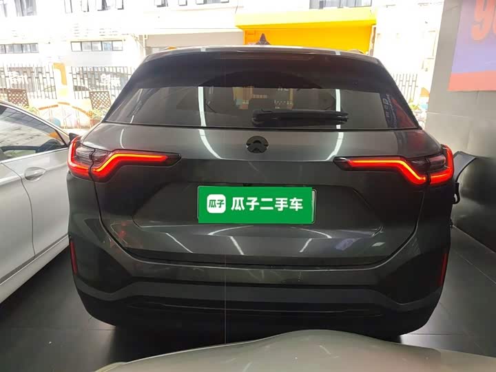 Фото 6 - Nio ES6