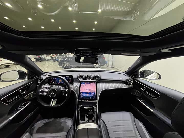 Фото 6 - Mercedes-Benz C-Class