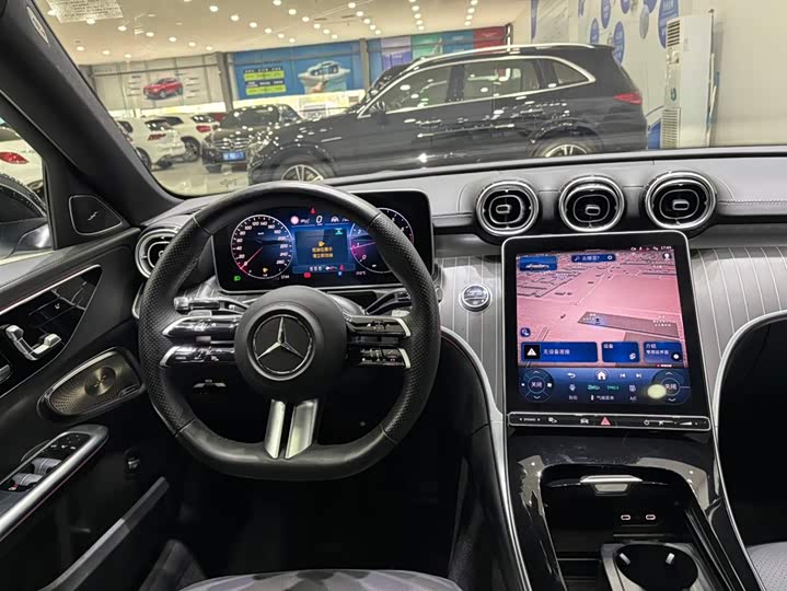 Фото 7 - Mercedes-Benz C-Class