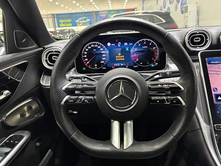 Фото 8 - Mercedes-Benz C-Class