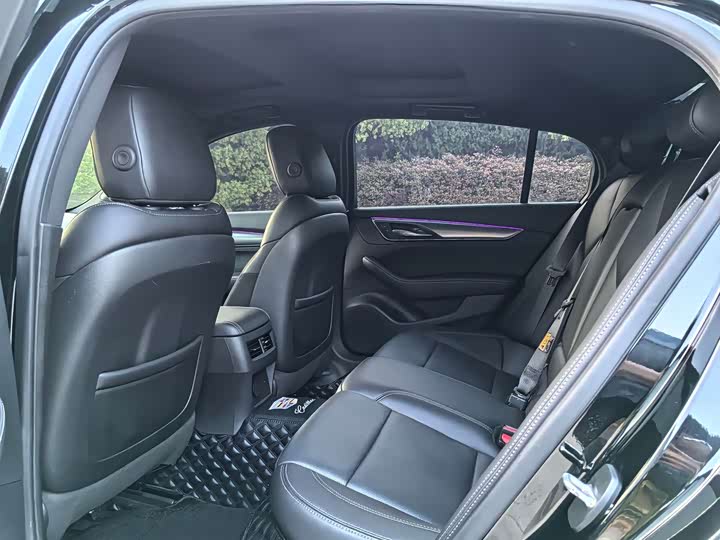Фото 7 - Cadillac CT5