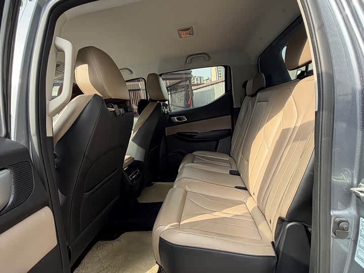 Changan Hunter Plus FL 2024 2024款 骑士版 领航型 双电机四驱标箱